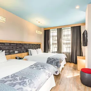 מלון Tryp By Wyndham Times Square - Midtown, ניו יורק