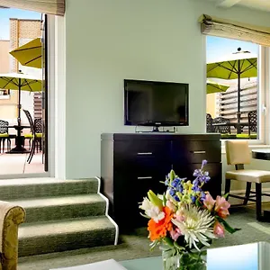 Beacon Hotell